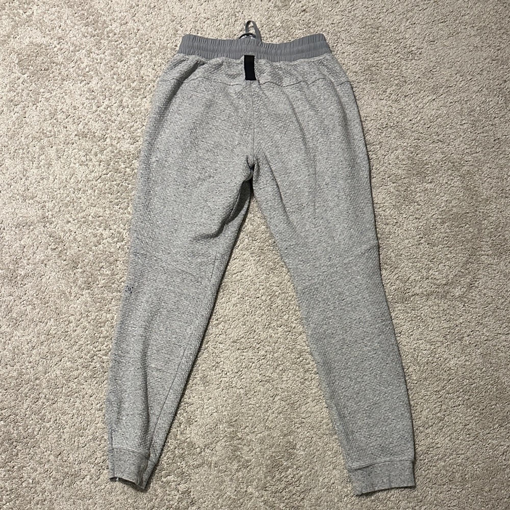 Lululemon joggers. Men’s size XS. GREAT CONDITION. - Picture 3 of 3